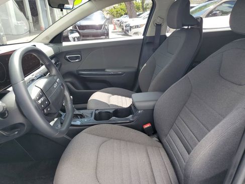Certified 2025 Kia K4 EX FWD image 18