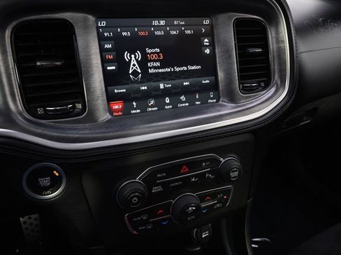 Used 2019 Dodge Charger Scat Pack w/ Daytona Edition Group RWD image 31
