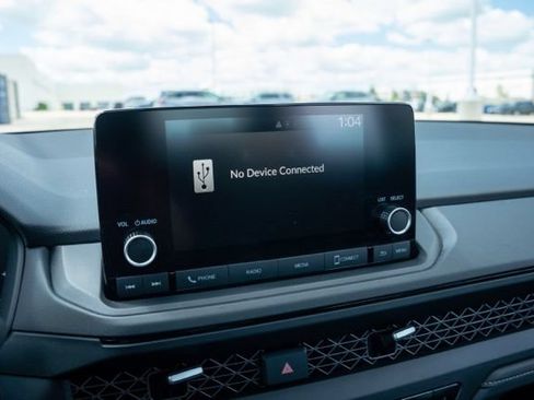 Used 2024 Honda Accord EX image 18