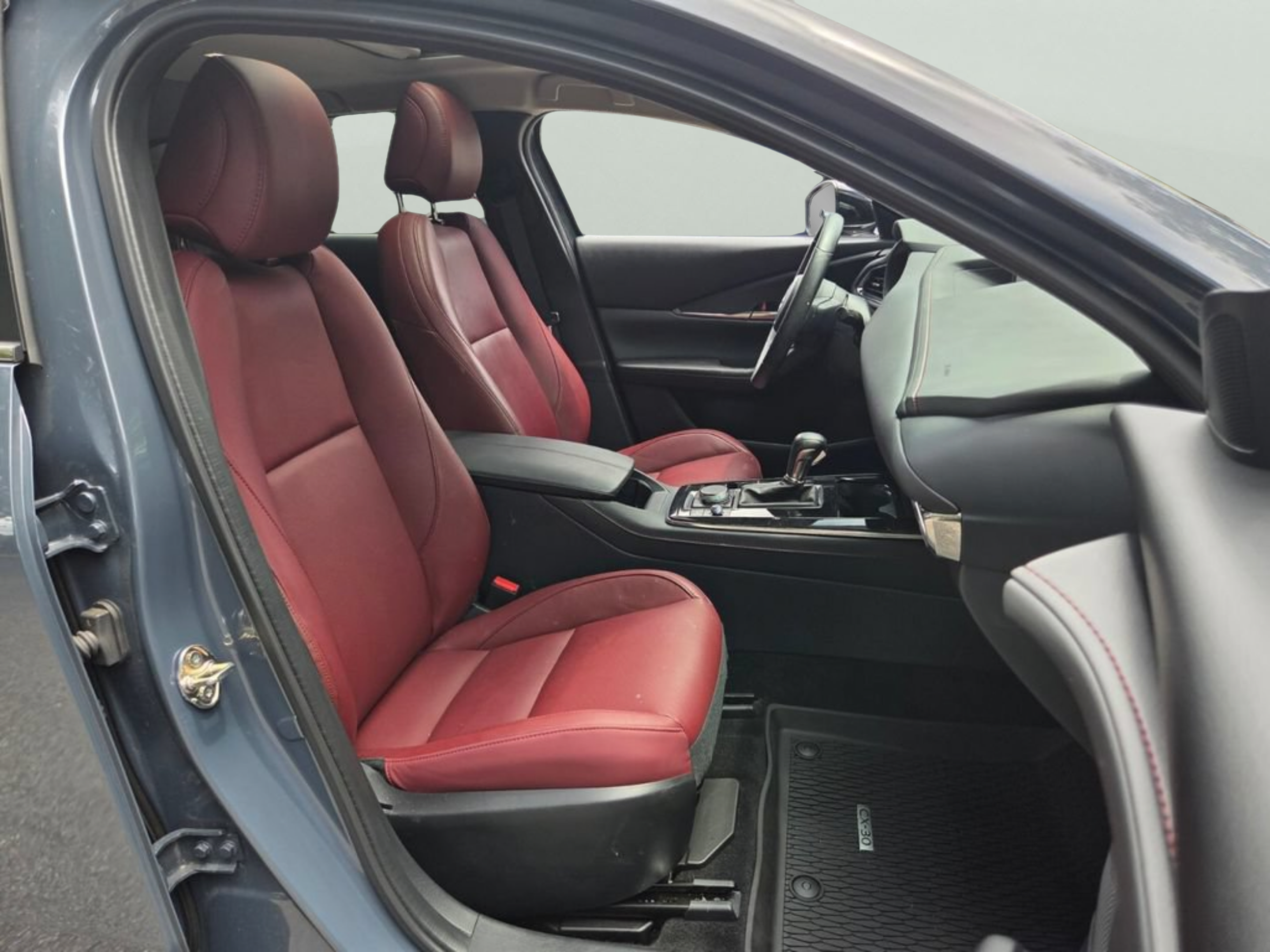 Used 2024 MAZDA CX-30 AWD 2.5 S w/ Preferred Package image 16
