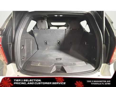 Used 2022 Chevrolet Tahoe Z71 w/ Luxury Package AWD/4WD image 29