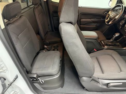 Certified 2022 GMC Canyon Elevation w/ Trailering Package image 39