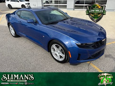 Used 2023 Chevrolet Camaro LT RWD image 1