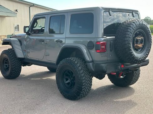 Used 2019 Jeep Wrangler Unlimited Rubicon AWD/4WD image 2