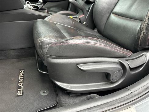 Used 2018 Hyundai Elantra Sport image 13