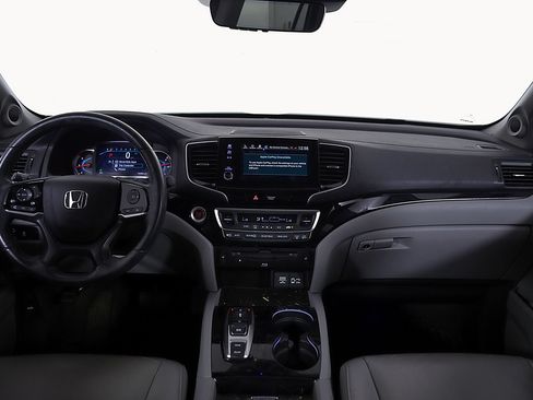 Used 2022 Honda Pilot Touring image 26