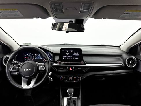 Certified 2022 Kia Forte Sedan FWD image 19