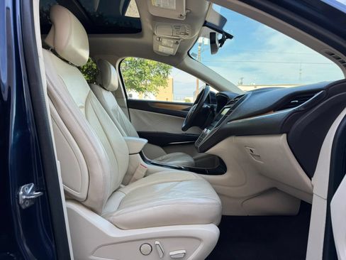 Used 2015 Lincoln MKC FWD w/ Equipment Group 102A Reserve image 24