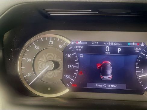 Used 2023 Land Rover Discovery Sport SE R-Dynamic AWD/4WD image 13