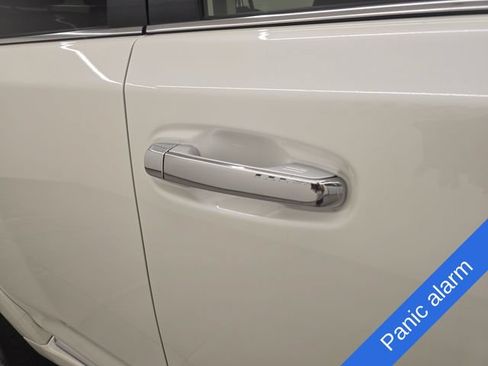Used 2022 Toyota 4Runner Limited AWD/4WD image 8
