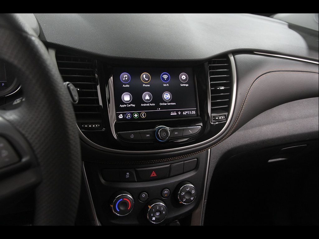 Used 2020 Chevrolet Trax LS w/ Tint and Cruise Package FWD image 9