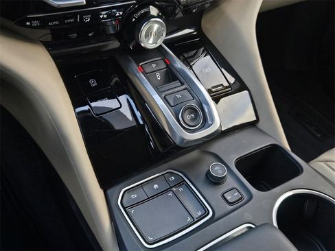 Used 2023 Acura MDX SH-AWD w/ Technology Package image 25