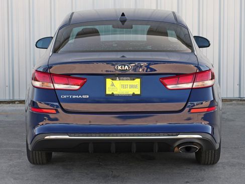 Used 2020 Kia Optima LX image 40