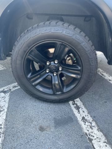 Used 2024 RAM 1500 Warlock AWD/4WD image 30