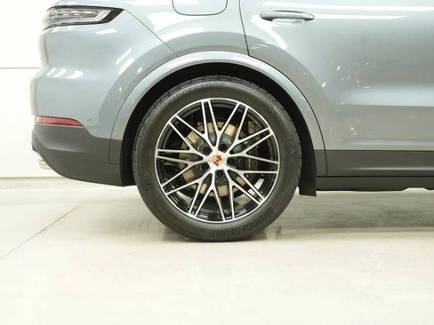 New 2026 Porsche Cayenne AWD/4WD image 40