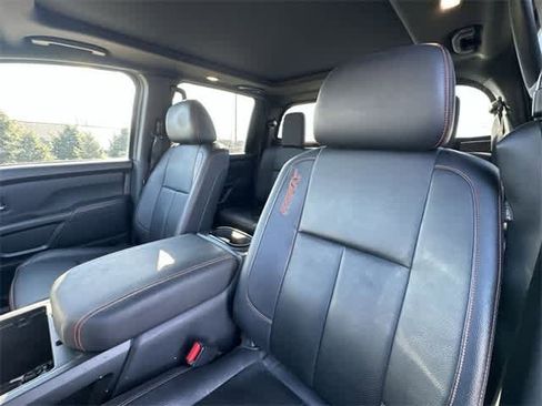Used 2023 Nissan Titan PRO-4X w/ Pro-4x Convenience Package image 16