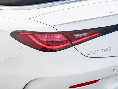 New 2026 Mercedes-Benz CLE 300 4MATIC Cabriolet image 11