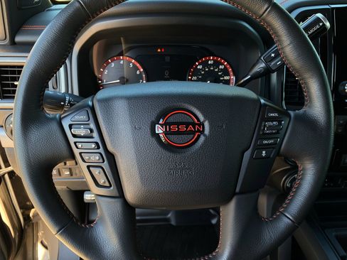 Used 2023 Nissan Titan PRO-4X w/ Pro-4x Utility Package AWD/4WD image 22