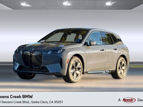 Used 2026 BMW iX xDrive45 AWD/4WD image 1
