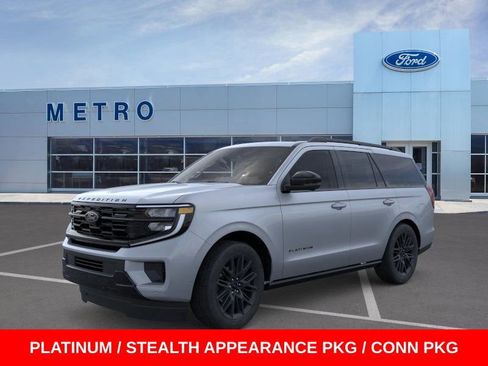 New 2026 Ford Expedition Platinum image 2