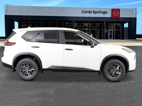 New 2026 Nissan Rogue S image 6