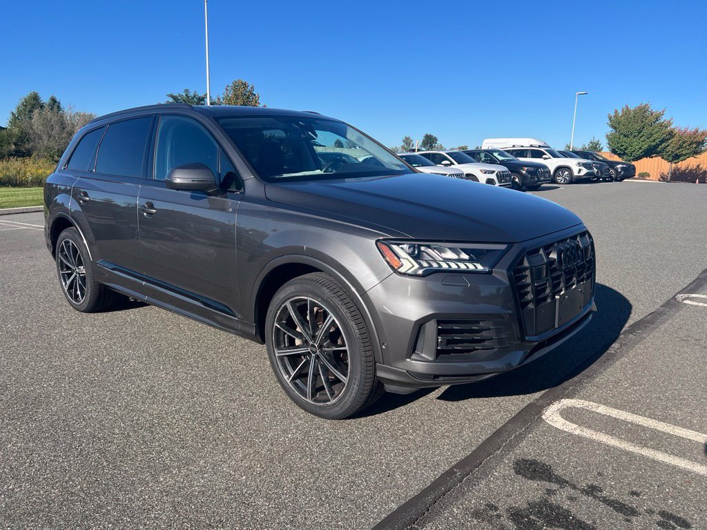 Used 2023 Audi Q7 3.0T Premium Plus AWD/4WD image 1