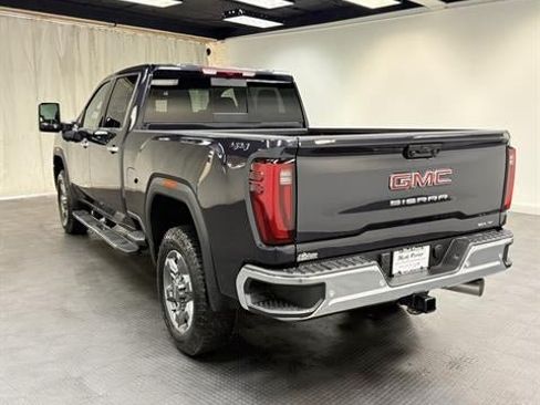 New 2026 GMC Sierra 2500 SLT w/ SLT Premium Package AWD/4WD image 3