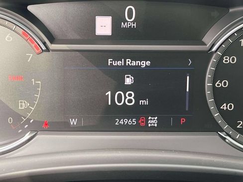 Used 2023 Cadillac XT4 Luxury w/ Cold Weather Package AWD/4WD image 26
