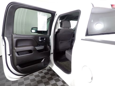 Used 2018 Chevrolet Silverado 1500 LT w/ All Star Edition image 25