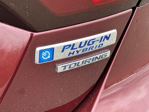 Certified 2018 Honda Clarity Touring image 33