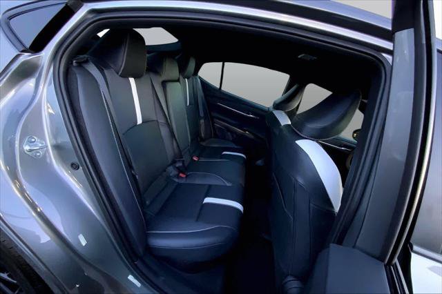 Certified 2026 Toyota Camry SE w/ Convenience Package FWD image 17