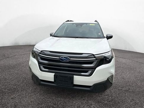 New 2025 Subaru Forester Premium image 2