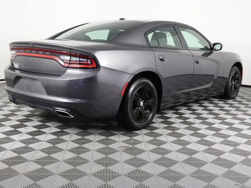Used 2022 Dodge Charger SXT image 5