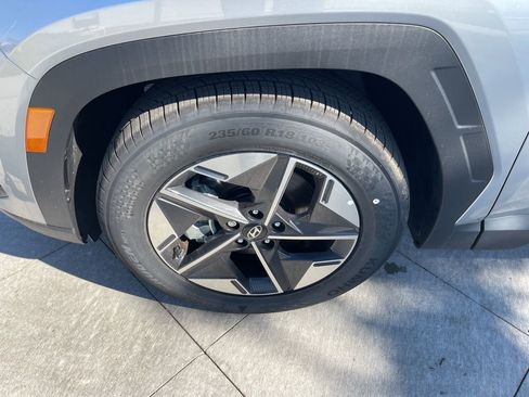 Used 2025 Hyundai Tucson SEL FWD image 9