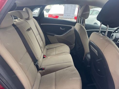 Used 2013 Hyundai Elantra GT w/ Touch & Go Pkg image 22