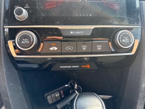 Used 2020 Honda Civic Sport image 25