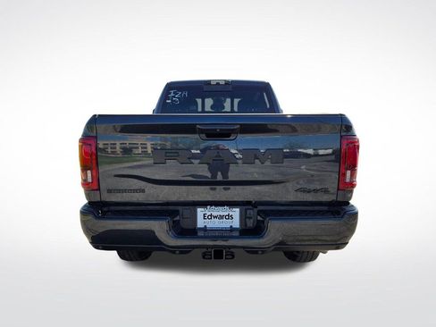 New 2026 RAM 2500 Big Horn AWD/4WD image 4