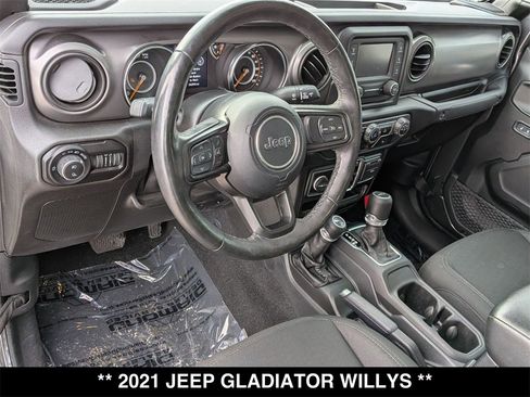Used 2021 Jeep Gladiator Willys image 20