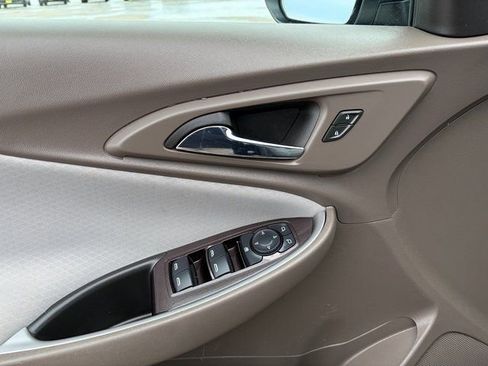 Used 2024 Chevrolet Malibu LT image 18