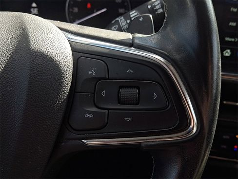 Used 2023 Buick Envision Essence image 22