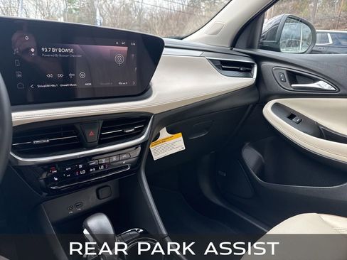 Used 2024 Buick Encore GX Avenir w/ Avenir Convenience Package AWD/4WD image 16