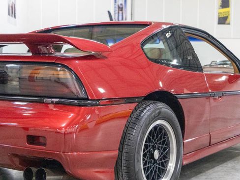Used 1988 Pontiac Fiero GT image 24