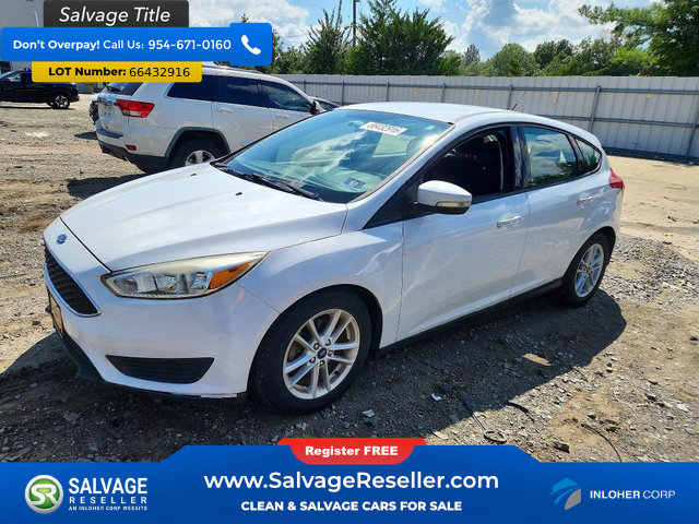 Used 2017 Ford Focus SE w/ Cold Weather Package FWD image 1
