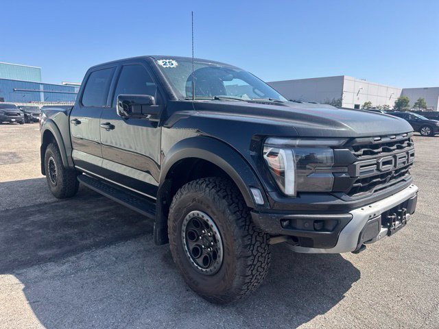Used 2025 Ford F150 Raptor AWD/4WD image 3