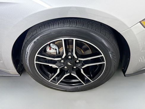 Used 2020 Ford Mustang Premium image 39