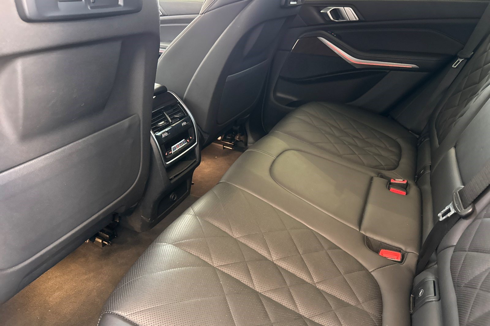 Used 2023 BMW X5 xDrive45e w/ Climate Comfort Package AWD/4WD image 15