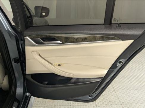 Used 2018 BMW 530i image 21