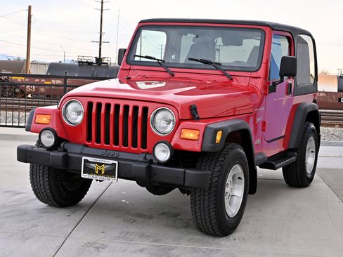 Used 2002 Jeep Wrangler Sport image 11