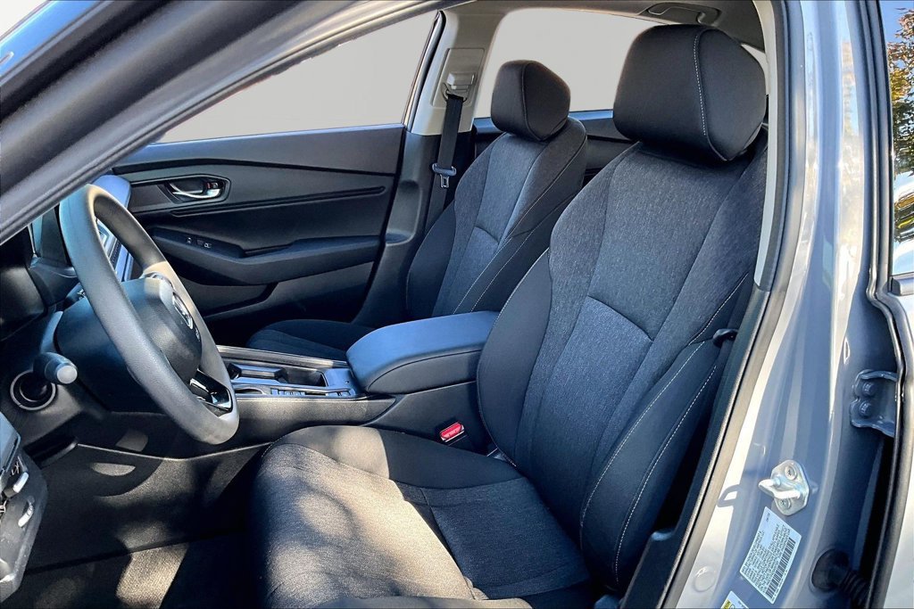 Used 2025 Honda Accord SE image 17
