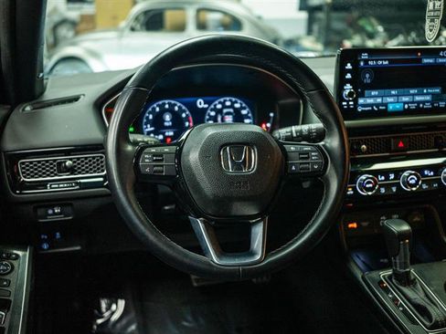 Used 2024 Honda Civic Sport Touring image 15